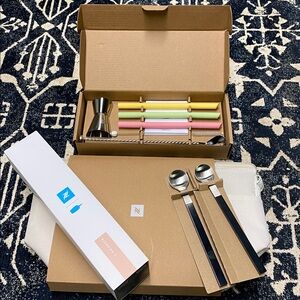 Nespresso Bundle w/ Blue Bottle Sleeve